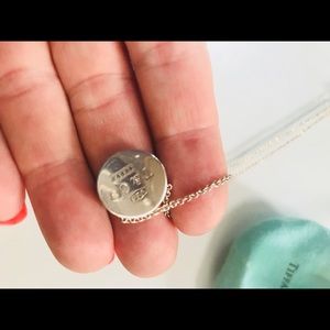 Tiffany & Co. signature pendant necklace.